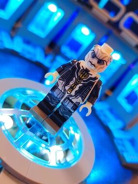 Ebony Maw Minifigure Lego Compatible